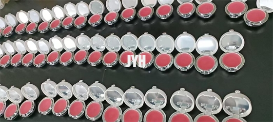 Lip 치료를 수화시키는 립 치료 &amp; Lip 향유 베간 자는 Lip 마스크