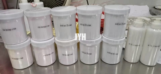 성인을 위한 크림 공식화  50 밀리람베르트를 노화시키는 화이트닝 함습 반대론자
