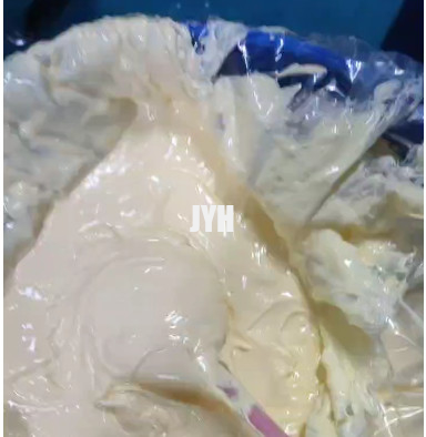 유기농 찌른 몸 쉐아 버터 크림 피부 수분화 하얀색 코코넛 망고