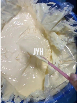 유기농 찌른 몸 쉐아 버터 크림 피부 수분화 하얀색 코코넛 망고